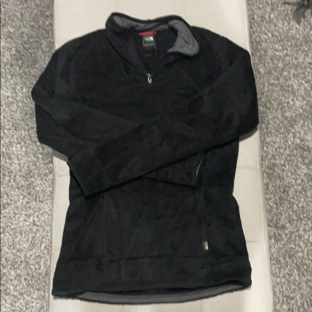 North Face small women’s pullover.